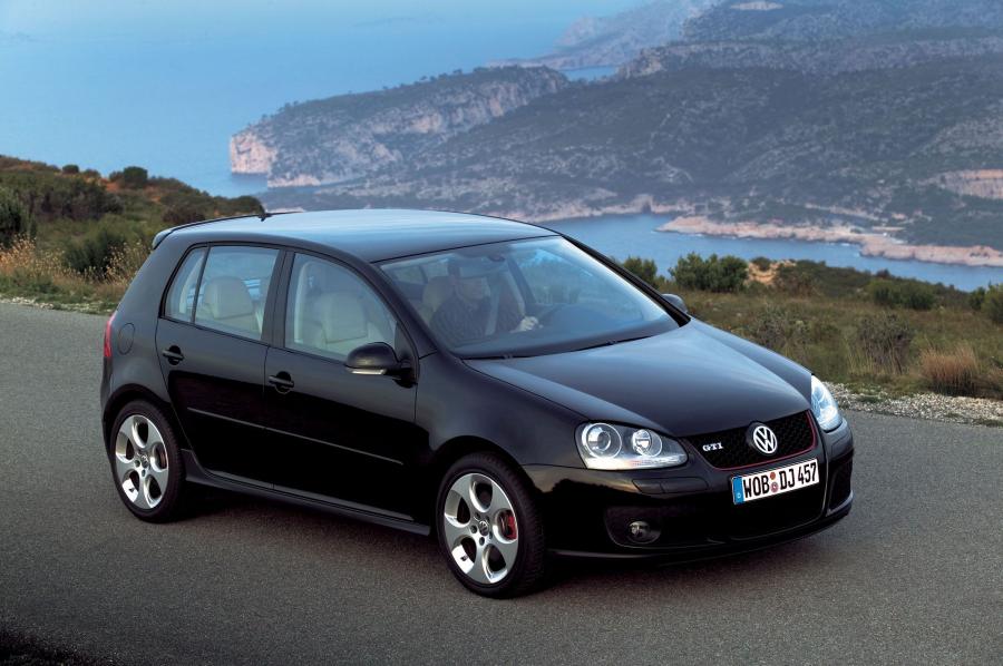  Volkswagen Golf GTi 2005 года  (фото 32 из 135)